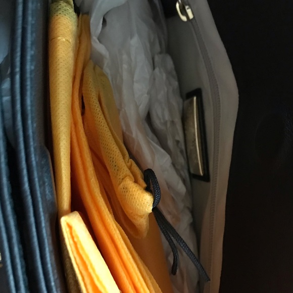 New Valentino black pocketbook - Picture 4 of 6